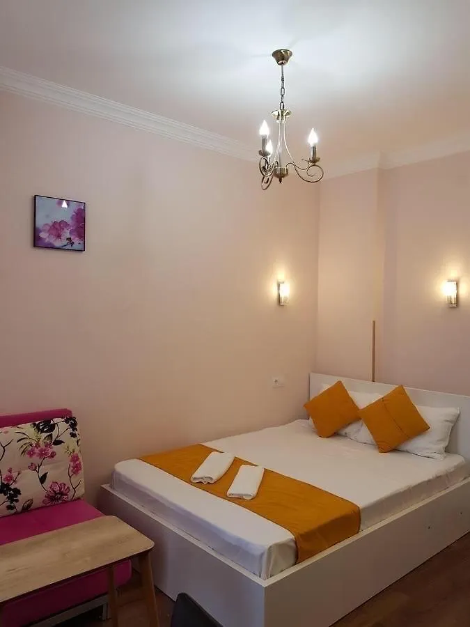 Стильная Квартирка У Моря Batumi Apartment